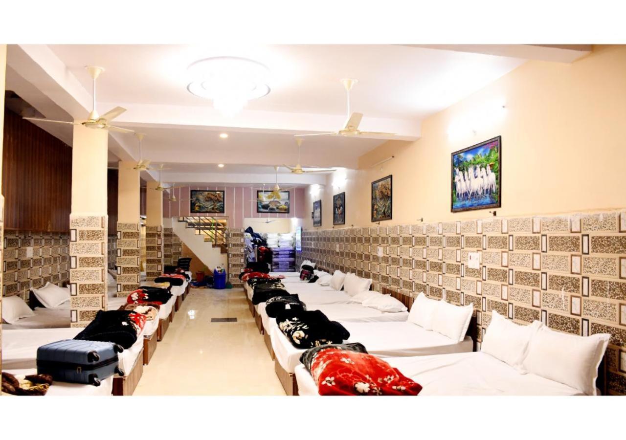 Tirupati Balaji Inn Bageshwar Dham Basāri Eksteriør billede